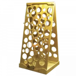 La montagne Grands jeu en bois de Tous en Jeu, La montagne ou encore la planche à trous est un jeu en bois incontournable qui demandera de la concentration et de l'adresse de la part des joueurs. Possibilité de complexifier un peu le jeu et le rendre coopératif.