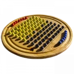 Dâmma - Afrique du Nord Jeux du Monde de Tous en Jeu, il se nomme Dâmma. Dâmma est pratiqué en Afrique du Nord. Encore pratiqué par les peuples sahariens.