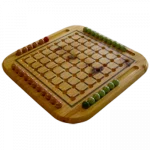 Jeu du monde de Tous en Jeu, Ludus romanus est un jeu de stratégie, abstrait, en bois avec de belle billes de verres.